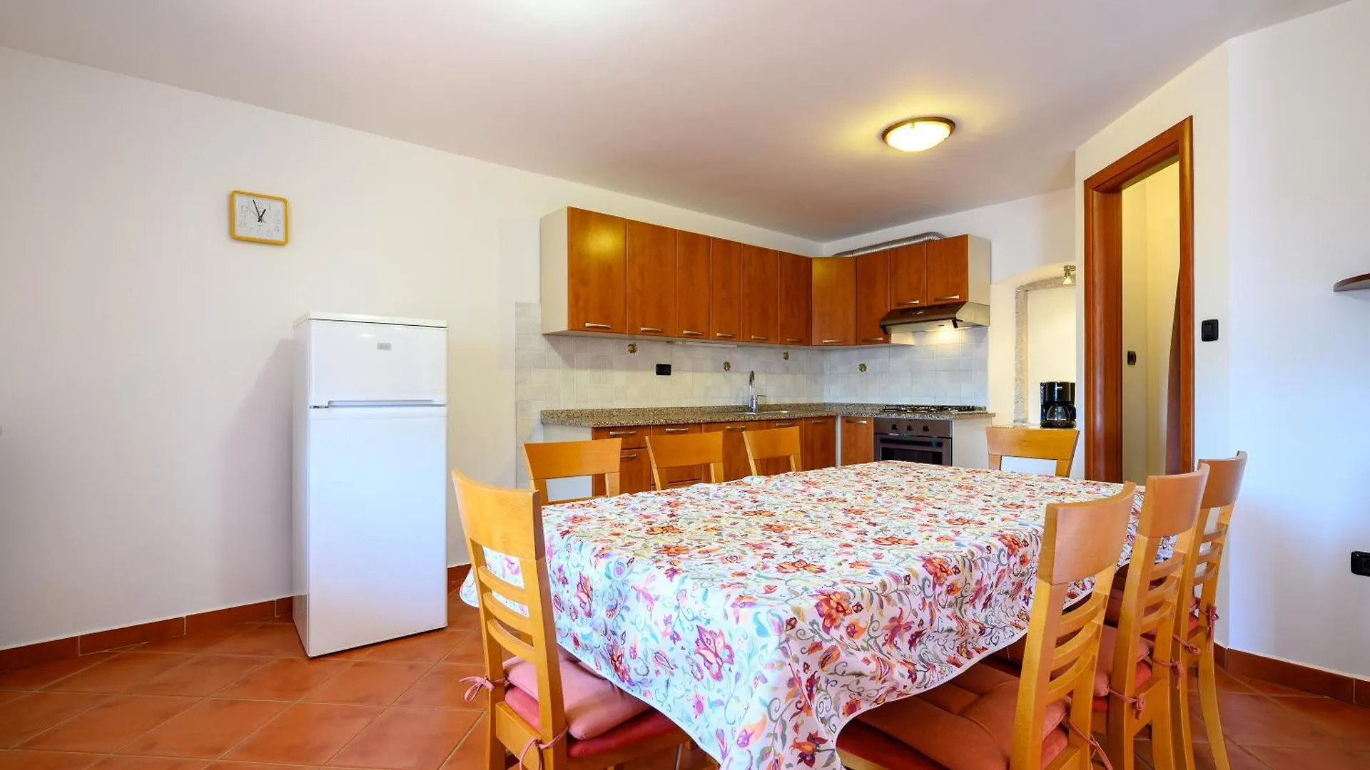 Apartments With Swimming Pool Casa Rossa Umag 0*,