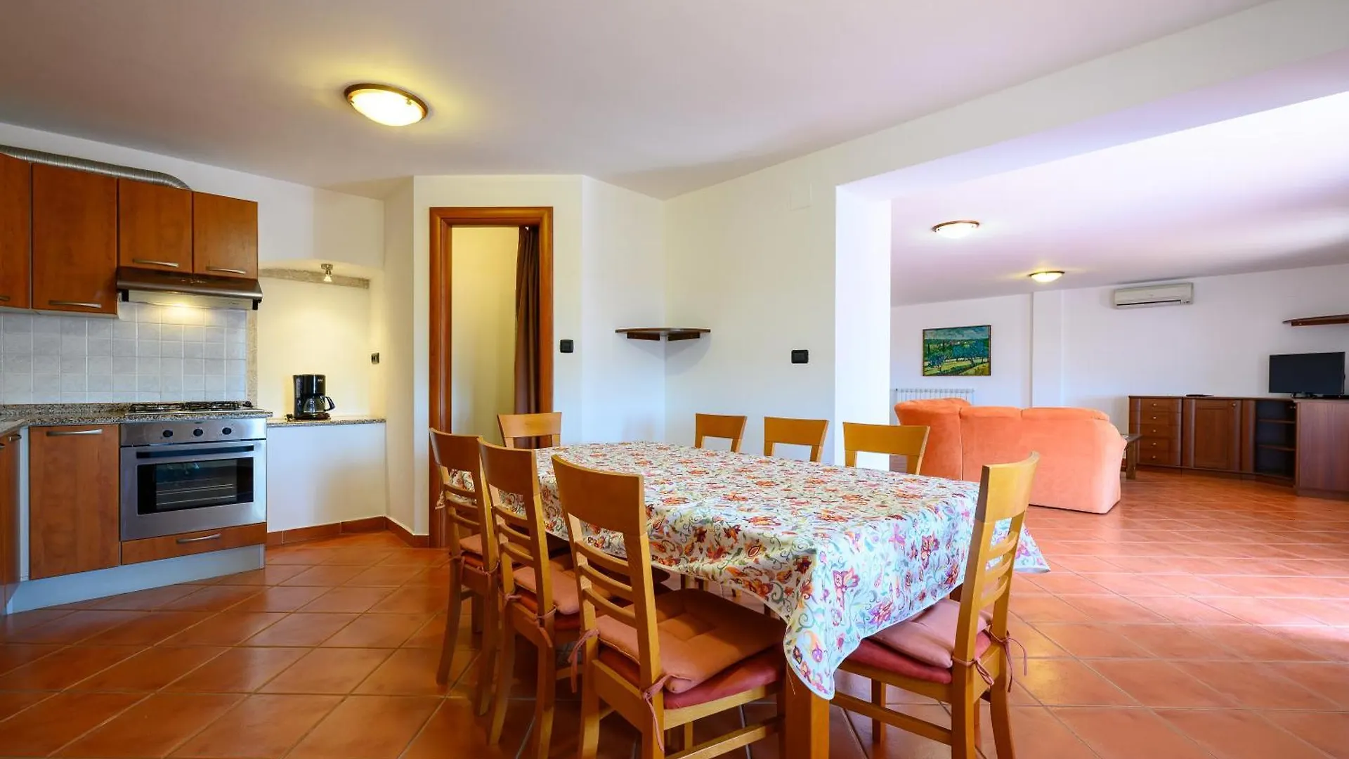 Apartments With Swimming Pool Casa Rossa Umag