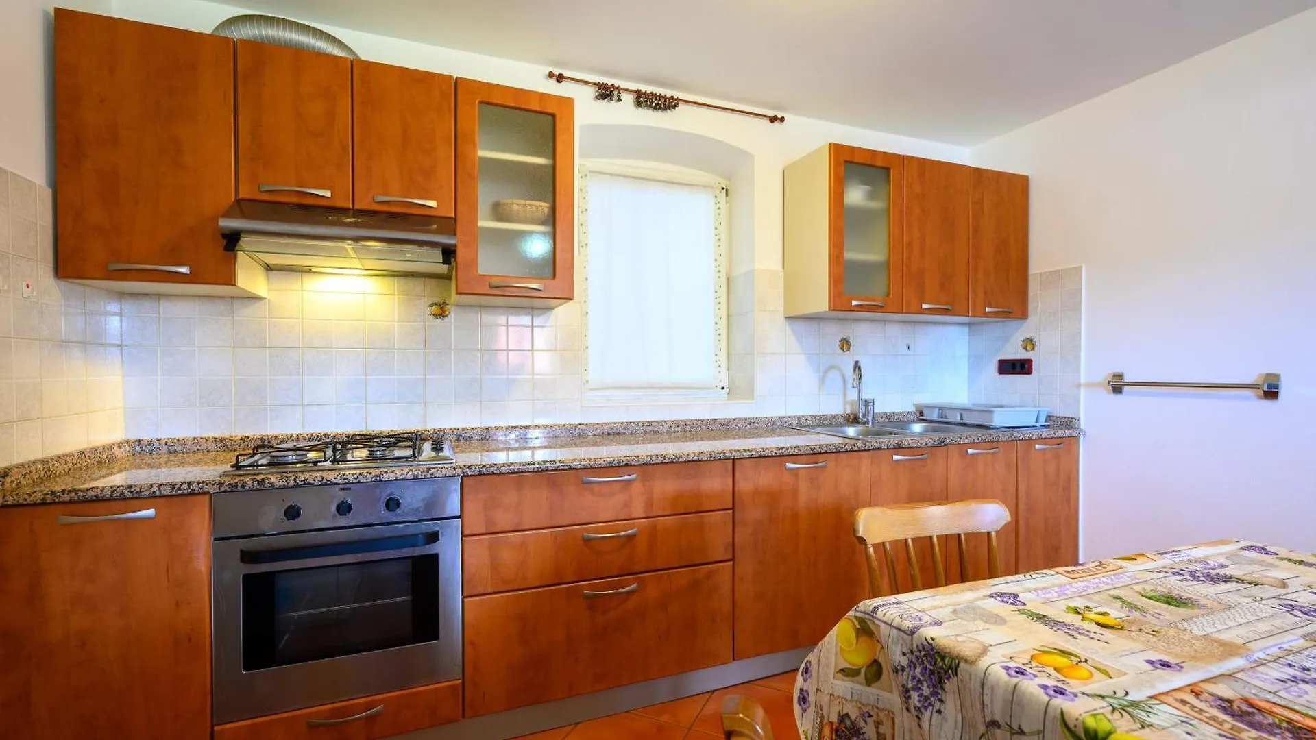 Apartments With Swimming Pool Casa Rossa Umag