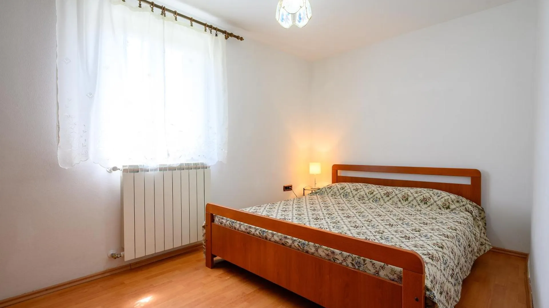 Apartments With Swimming Pool Casa Rossa