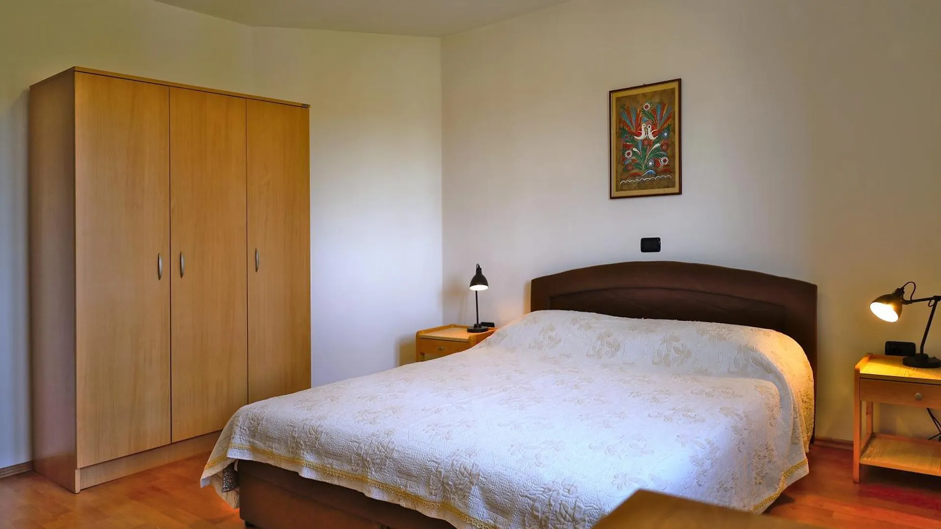 Apartments With Swimming Pool Casa Rossa Umag